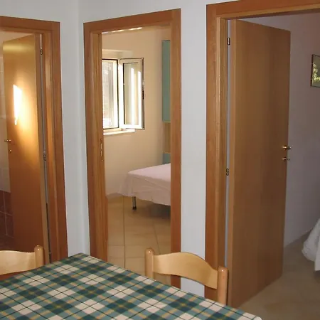 Holiday home Laura *